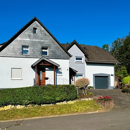 Deine-eifel-ferienwohnung Apartment