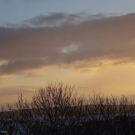 Deine-eifel-ferienwohnung 公寓